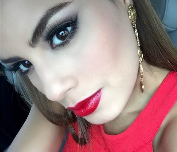 Miss Columbia, Adriadna Gutierrez, Porn Offer, 1 million dollar, las vegas, america, miss universe 2015, photo gallery, मिस यूनिवर्स 2015, मिस कोलंबिया फोटोज, मिस कोलंबिया पोर्न,