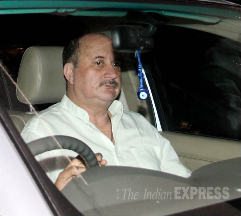 sikandar kher, sonam kapoor, anupam kher, kiran kher, priya singh, anil kapoor, Raju kher, anupam kher son, abhishek bachchan, jaya bachchan, Sikander Kher's engagement