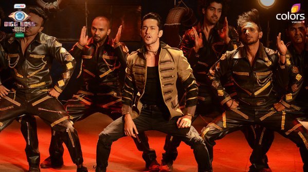 Bigg Boss 9, Bigg Boss Nau, Salman Khan, Katrina Kaif, Bigg Boss 9 Finale, Salman Khan Katrina Kaif, Salman Katrina, Bigg Boss Winner, Bigg Boss 9 Grand Finale, Salman Katrina Kaif, Salman, Katrina, Salman Khan katrina, Bigg boss, Bigg Boss tv Show, Entertainment news