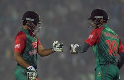 बांग्लादेश ने जिंबाब्वे को चार विकेट से हराया