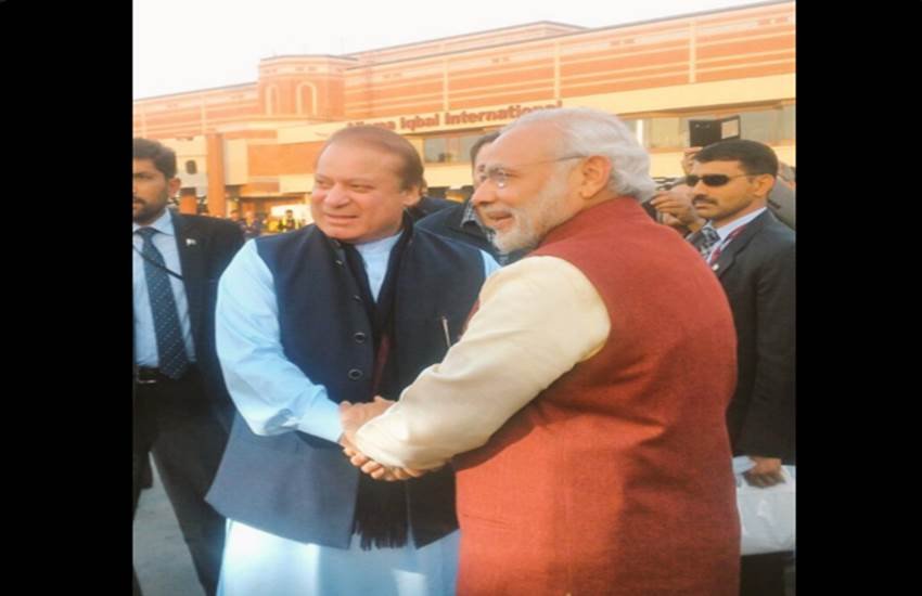 Lahore High Court, Modi Pakistan visit, Narendra Modi, Nawaz Sharif, modi nawaj, modi pakistan policy, pathankot news, pathankot air base, pathankot attack, pathankot air base attack, pathankot gunbattle, Terror Attack, Air Force Base, terror attack in punjab, 2 jawan killed, 2 terrorists, pathankot gunbattle, पठानकोट हमला, आतंकी हमला, जवान शहीद, आतंकी ढेर, पठानकोट मुठभेड़, latest hindi news, hindi news, news in hindi