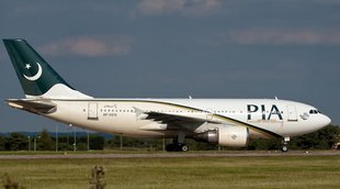 Hindu sena, Pakistan International Airlines, Vishnu Gupta, Delhi Police, PIA Office, Delhi