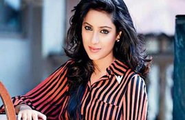 Pratyusha Banerjee, Pratyusha molested, Balika Vadhu fame Pratyusha, molested fake policemen, प्रत्‍यूषा बनर्जी, छेड़छाड़, नकली पुलिस, राहुल राज, टीवी सीरियल एक्‍ट्रेस, छोटे पर्दे की खबर, latest hindi news, news in hindi, hindi news