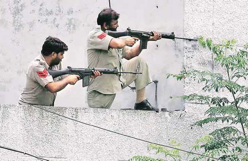 सूचना मिलने के तत्काल बाद पुलिस ने सेना को खबर दी और साझा तलाशी अभियान शुरू कर दिया गया (फाइल फोटो)