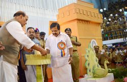 पुलिस और जनता के बीच खाई को पाटना जरूरी: राजनाथ