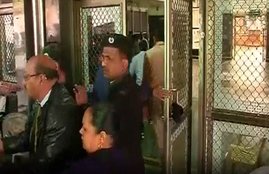 Sub Inspector shoots woman, Cop kills woman, Dwarka crime, shoots self, Sub Inspector, shoots woman, shoots girl, crime news, delhi crime, Nikki, Vijender, सब इंस्‍पेक्‍टर, गोली मारी, गर्लफ्रेंड, निक्‍की, विजेंदर, latest delhi news, hindi news