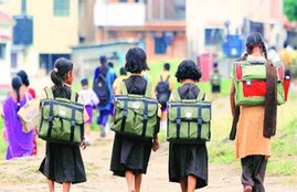 odisha children, odisha crocodile, odisha School, Children water school, odisha Children crocodile