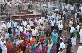 Shingnapur Temple, Women Brigade, Bhoomata, Devendra Fadnavis, Shani Shingnapur Temple, Ahmadnagar, Maharashtra