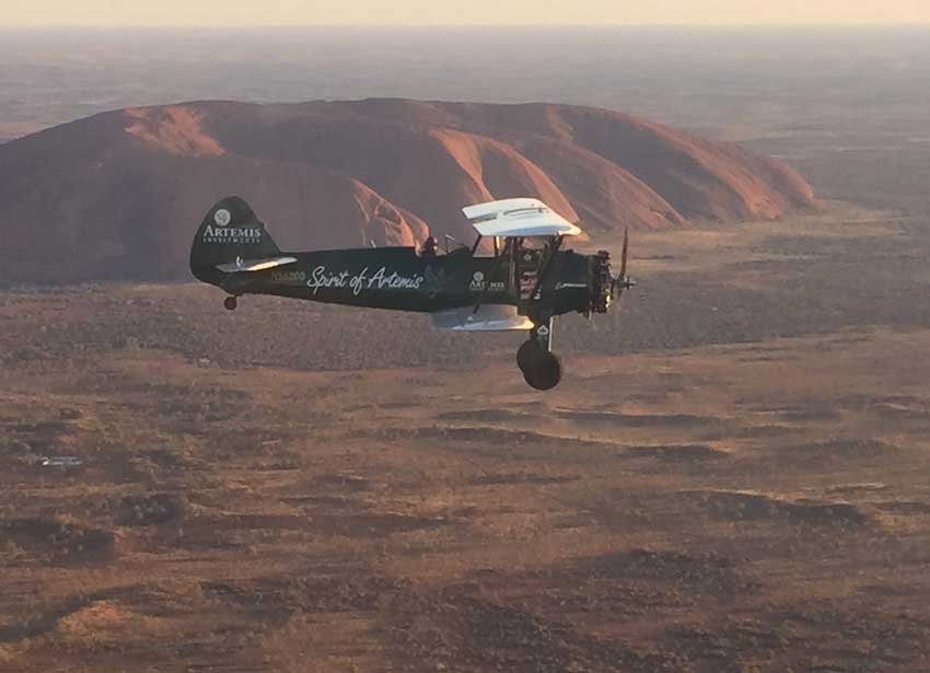 Female pilot, Tracey Curtis-Taylor, Sydney, Britain, 1942 aircraft, Tracey Curtis-Taylor photos, 27000 km journey