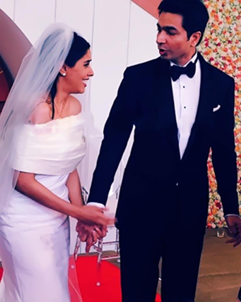 Asin Rahul Sharma wedding, asin wedding, asin marriage, asin wedding pics, asin marriage photos, asin news, असिन, राहुल शर्मा शादी, असिन राहुल शर्मा