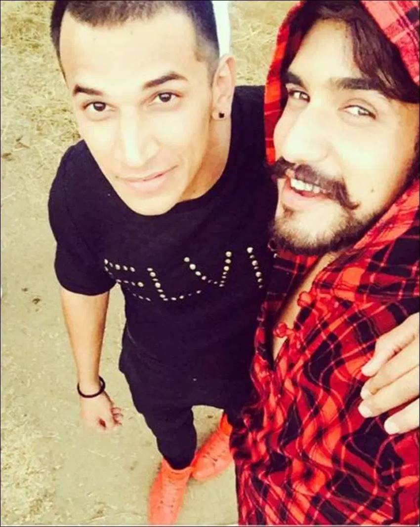 bigg boss, bigg boss 9, bigg boss party, salman khan, salman khan party, salman khan bigg boss party, prince narula, prince narula bigg boss party, suyyash rai, kishwer merchant, rochelle rao, keith seqeira, rishabh sinha, gizele thankral, bigg boss 9 party, bigg boss party salman, salman khan bigg boss party pics, bigg boss party pics, बिग बॉस 9, बिग बॉस 9 पार्टी