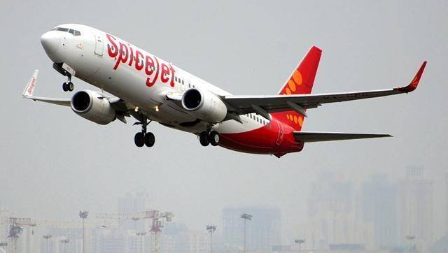 स्पाइसजेट ने दिया यात्रियों को झटका, कैंसल टिकट की बढ़ाई फीस
