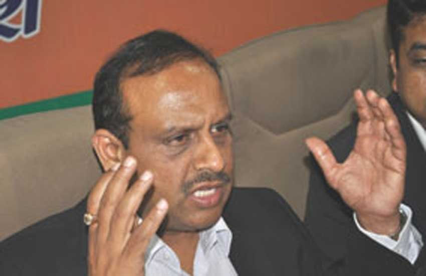 ”भ्रष्टाचार छुपाने के लिए शुरू हुई सम-विषम योजना”