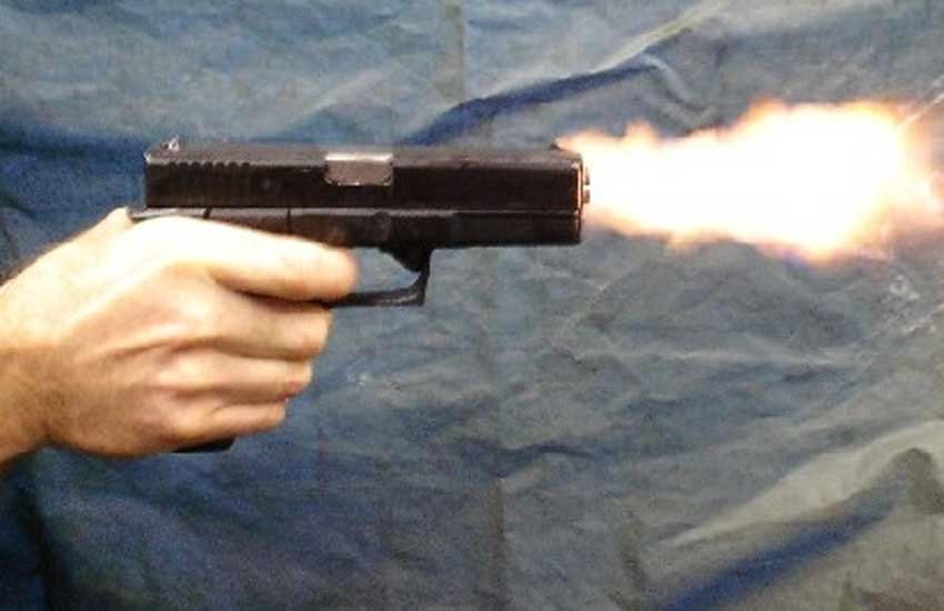 Kashif Jameel, Kashif Jameel brother shot, Gorakhpur BRD Medical College, Dr Khafeel Khan, UP police, Gorakhpur firing, Gorakhpur crime, Gorakhpur news, Hindi news, News in Hindi, Jansatta