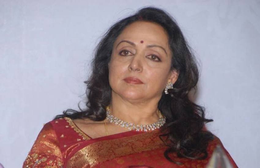 Mumbai's Oshiwara area, bollywood, hema malini, Land-Grabbing, For Dance School