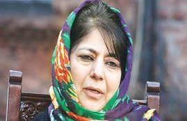Jammu Kashmir crisis, Mehbooba Mufti, PDP meet, kashmir news, Sonia Gandhi, Mehbooba Mufti, political speculation, PDP, Jammu Kashmir, BJP, Congress, PDP president, Mehbooba Mufti, Mufti Mohammad Sayeed, J&K, जम्‍मू कश्‍मीर, कांग्रेस, महबूबा मुफ्ती, सोनिया गांधी, पीडीपी, कांग्रेस, मुफ्ती मोहम्‍मद सईद, बीजेपी, latest hindi news, news in hindi