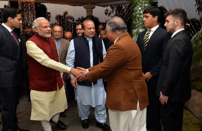 Lahore High Court, Modi Pakistan visit, Narendra Modi, Nawaz Sharif, modi nawaj, modi pakistan policy, pathankot news, pathankot air base, pathankot attack, pathankot air base attack, pathankot gunbattle, Terror Attack, Air Force Base, terror attack in punjab, 2 jawan killed, 2 terrorists, pathankot gunbattle, पठानकोट हमला, आतंकी हमला, जवान शहीद, आतंकी ढेर, पठानकोट मुठभेड़, latest hindi news, hindi news, news in hindi
