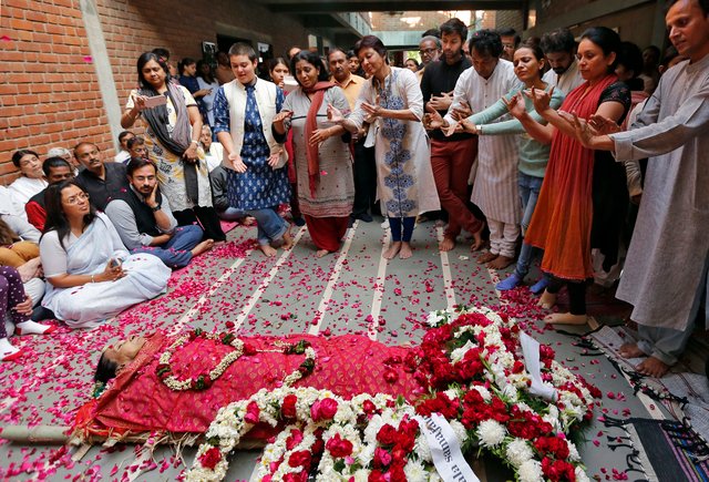 Mallika Sarabhai, Bharatnatyam, Mrinalini Sarabhai, Prime Minister, Narendra Modi, PM Modi, मल्लिका साराभाई, मृणालिनी साराभाई, नरेंद्र मोदी, पीएम मोदी