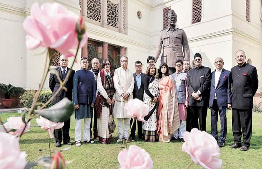 Netaji files, Netaji files declassified, Indira govt, Netaji ashes, Emergency, Rankoji Temple, Indian Embassy, netaji subhash chandra bose, नेताजी सुभाष चंद्र बोस, नेताजी फाइल्‍स, नेताजी गोपनीय दस्‍तावेज, सीक्रेट डॉक्‍यूमेंट, 100 secret files