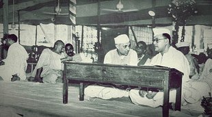 Netaji files, #NetajiSubhasChandraBose, 100 secret files, Subhash Chandra Bose, 19th birth anniversary, PM Modi, नेताजी सुभाष चंद्र बोस, सीक्रेट डॉक्‍यूमेंट, गोपनीय दस्‍तावेज, पीएम मोदी, ममता बनर्जी, Mamata Banerjee, leader of the nation