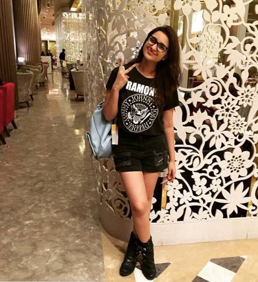 Pareeniti chopra, parineeti chopra gallery, pareeniti chopra photos, pareeniti chopra movie, Farah khan