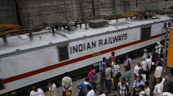 Jobs in Indian Railways: 18252 नौकरियां, 25 जनवरी आखिरी तारीख, जानें कहां और कैसे करें अप्लाई