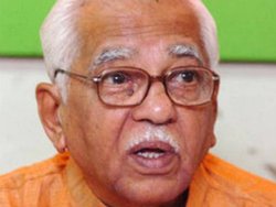 उत्तर प्रदेश: विपक्ष की नारेबाजी के चलते राज्यपाल नहीं पढ़ पाये पूरा अभिभाषण