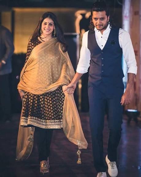 Riteish Deshmukh, Genelia dsouza, cute photo of Genelia, Bollywood, Riyaan, riteish deshmukh- Genelia dsouza photos, Genelia baby bump