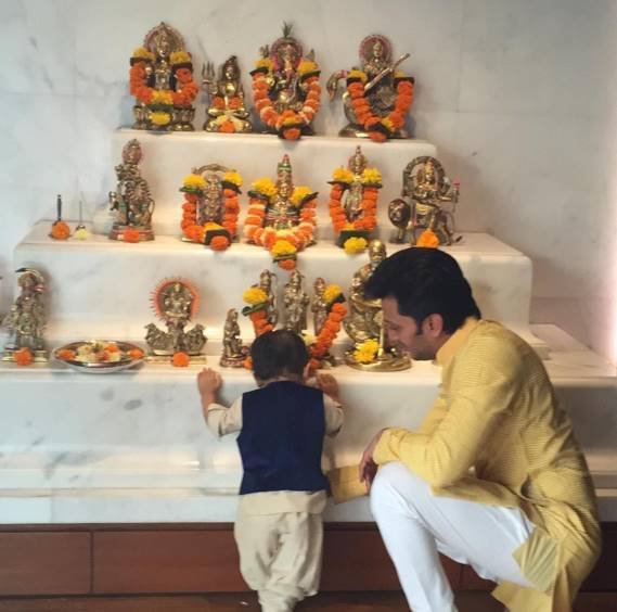 Riteish Deshmukh, Genelia dsouza, cute photo of Genelia, Bollywood, Riyaan, riteish deshmukh- Genelia dsouza photos, Genelia baby bump