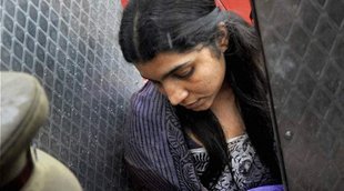 solar scam, oommen chandy, saritha nair, Kerala