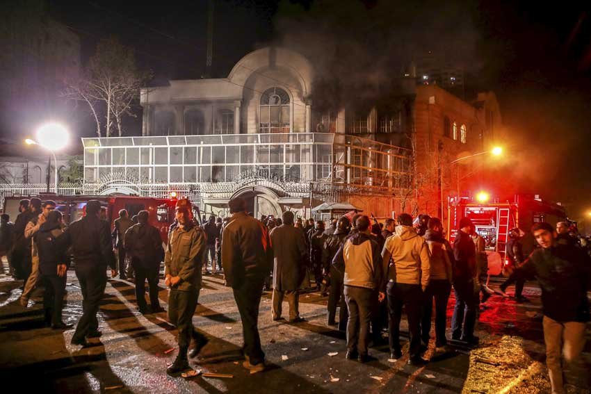 Saudi embassy in Tehran attacked, execution of Sheikh Nimr al-Nimr, saudi, Saudi Arabia, Saudi executions, saudi arabia executions, सऊदी अरब शिया मौलवी, अरब क्रांति, सऊदी अरब फांसी, शिया मौलवी फांसी, Al Nimr, al nimr executed, shiite cleric, shiite cleric executed, saudi news, world news