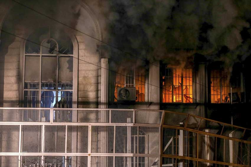 Saudi embassy in Tehran attacked, execution of Sheikh Nimr al-Nimr, saudi, Saudi Arabia, Saudi executions, saudi arabia executions, सऊदी अरब शिया मौलवी, अरब क्रांति, सऊदी अरब फांसी, शिया मौलवी फांसी, Al Nimr, al nimr executed, shiite cleric, shiite cleric executed, saudi news, world news