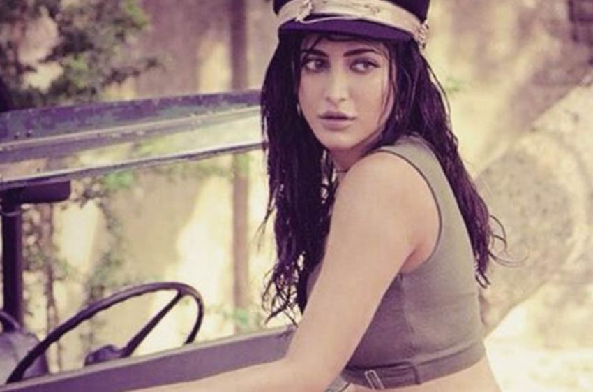 shruti hassan, shruti hassan birthday, shruti hassan facts, shruti hassan fims, shruti hassan hot pictures, shruti hassan songs, shruti hassan pics, श्रुति हसन, श्रुति हसन जन्‍मदिन