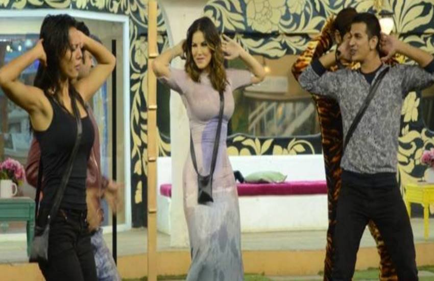 sunny leone, sunny leone in bigg boss, bigg boss9, sunny leone entry in bigg boss, mastizaade