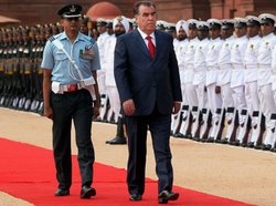 देश को ‘सेक्युलर’ बनाने के लिए ताजिकिस्तान सरकार ने कटवाई 13 हजार लोगों की दाढ़ी