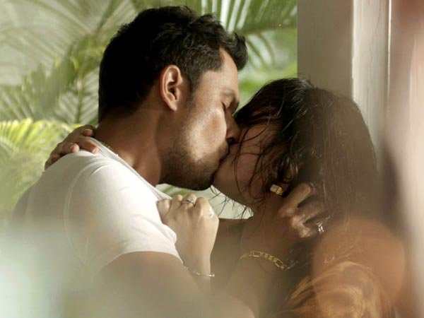 Ranbir kapoor, Arjun kapoor, siddharth malhotra, Imran hashmi, Varun dhawan, Sushant singh Rajpoot, bollywood kisser boy, bollywood kisser actres and actress, alia bhatt, yami gautam, parineeti chopra