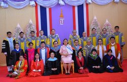 कंबोडिया ने Thai Princess के लिए बनवाया 28 लाख का टॉयलेट और वह बिना यूज किए ही लौट गईं