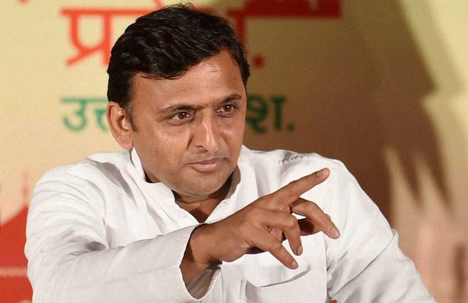 मीडियाकर्मियों पर हमला : मुख्यमंत्री ने जारी किया आरोपी विधायक को नोटिस, ब्लाक प्रमुख बर्खास्त