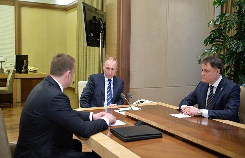 Vladimir Putin, Alexei Dyumin, Putin's deputy defence minister, governor of Tula, Putin grooming, Deputy defence, Putin ex bodyguard, military hero, russian president