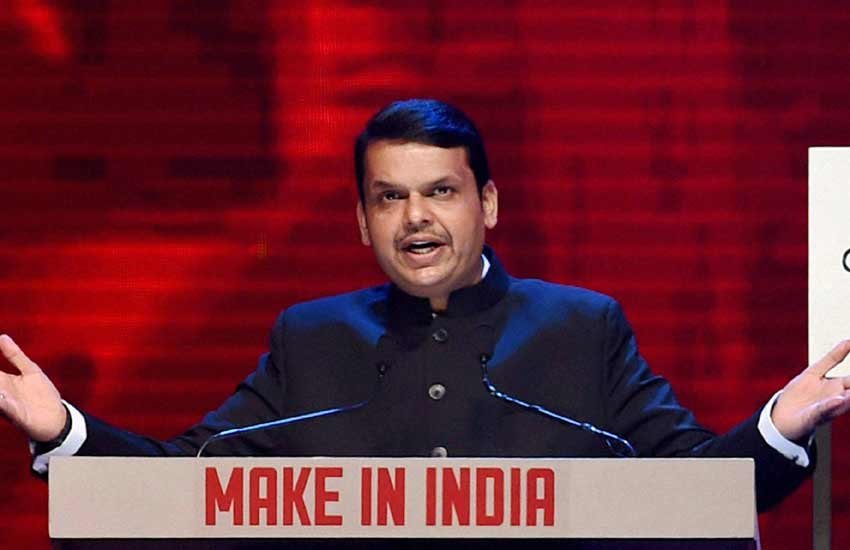 make in india week fire, maharahtra night fire, mumbai fire, Girgaum Chowpatty, Girgaum Chowpatty fire, Chowpatty fire, make in india week, make in india fire, maharahtra night, Mumbai Fire, maharahstra news, Mumbai News, Devendra Fadanvis, Aamir Khan, Amitabh Bachchan