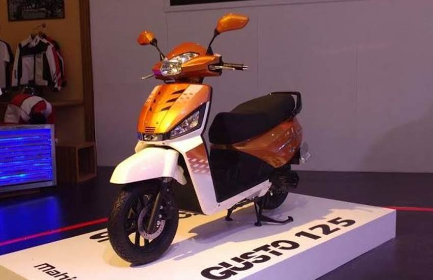 Auto Expo 2016 Day 2 Live, Auto Expo 2016, Motor Show, Scania India, JBM, Mahindra XUV, Aero Concept, Gusto 125, Fiat, Linea 125S, Punto Pure, Urban Cross. Maruti Suzuki India, Toyota India, Nissan, Renault, SsangYong Tivoli, electric bus Eco Life, Auto Expo, delhi Auto Expo, Auto Expo 2016, Auto Expo news, Auto Expo cars, Auto Expo bikes, Auto Expo expectations, Maruti Vitara Brezza, TVS Apache 300