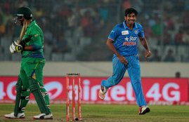 Asia Cup, Aaqib Javed, Jasprit Bumrah, Jasprit Bumrah action, Cricket