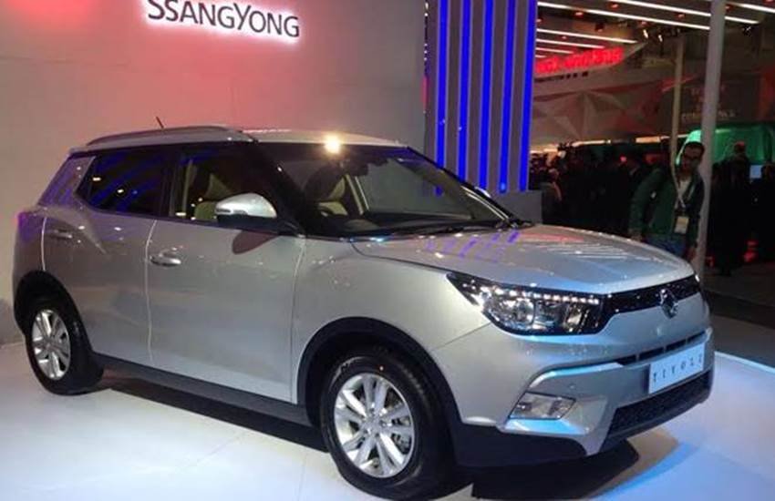 Auto Expo 2016 Day 2 Live, Auto Expo 2016, Motor Show, Scania India, JBM, Mahindra XUV, Aero Concept, Gusto 125, Fiat, Linea 125S, Punto Pure, Urban Cross. Maruti Suzuki India, Toyota India, Nissan, Renault, SsangYong Tivoli, electric bus Eco Life, Auto Expo, delhi Auto Expo, Auto Expo 2016, Auto Expo news, Auto Expo cars, Auto Expo bikes, Auto Expo expectations, Maruti Vitara Brezza, TVS Apache 300