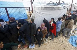 Aleppo battle, Assad Govt, Syrians, Turkey border, World News, Russia, Turkey, Syria