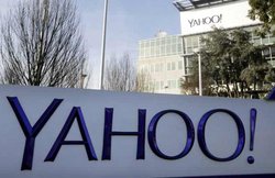 Yahoo करेगी 1,700 की छंटनी, CEO की नौकरी भी दांव पर