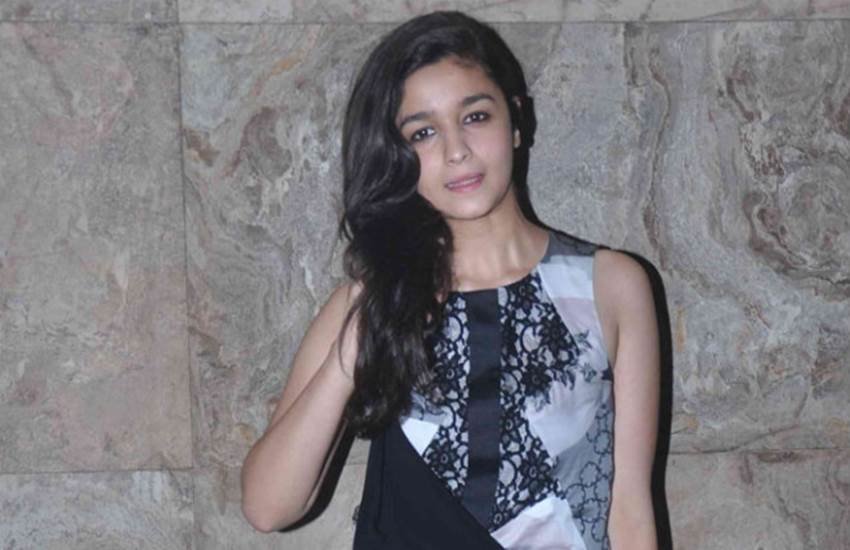 Alia Bhatt, Valentine’s Day, Alia Bhatt Valentine’s Day, Alia Bhatt Valentine’s Day plans, alia Vikrant Massey, alia Vikrant Massey cornetto ad,Valentine’s Day dating funda alia, Valentine’s Day news, Vikrant Massey, Valentine’s Day plans, entertainment news