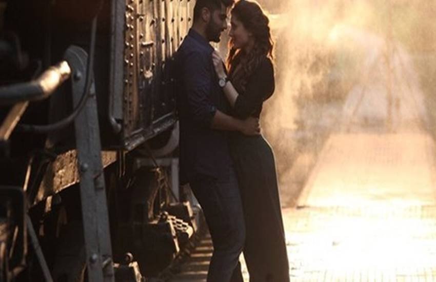 Arjun Kapoor,Kareena Kapoor Khan, saif ali khan, saif ali khan scolds arjun kapoor, arjun kapoor late night call kareena kapoor, saif ali khan kareena kapoor, kareena kapoor arjun kapoor, saif ali khan arjun kapoou, ki & ka, ki & ka movie, arjun kapoor kareena kapoor kiss, kareena kapoor kiss, kareena kapoor hot, saif ali khan angry on arjun kapoor, Saif Ali Khan annoyed at Arjun Kapoor, Saif Ali Khan Freaks Out Arjun Kapoor, सैफ अली खान, करीना कपूर, अर्जुन कपूर, सैफ अली खान अर्जुन कपूर, सैफ अली खान करीना कपूर, अर्जुन कपूर करीना कपूर, की एंड का,अर्जुन कपूर पर भड़के सैफ अली खान, सैफ अली खान ने अर्जुन कपूर को डांटा