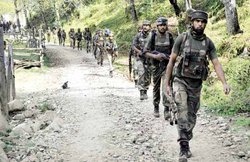 कुपवाड़ा में हुई मुठभेड़ में चार आतंकवादियों की मौत, दो जवान शहीद