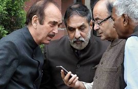 arun jaitley, arun jaitley with opposition leader, arun jaitley with congress leaders, arun jaitley with gulam nabi azad, arun jaitley anand sharma PM Modi, all-party meetingJNU case, JNU controversy,Arun Jaitley,D Raja,Ghulam Nabi Azad, Anand Sharma, Kainhaiya Kumar, JNU student arrest, अरुण जेटली, सर्वदलीय बैठक, विपक्षी नेताओं के साथ अरुण जेटली, अरुण जेटली विपक्षी नेता