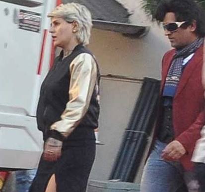 MS Dhoni, MS dhoni new hairstyle, cricketer dhoni new look, sapna bhavnani with dhoni, celebrity hairstylis sapna bhavani